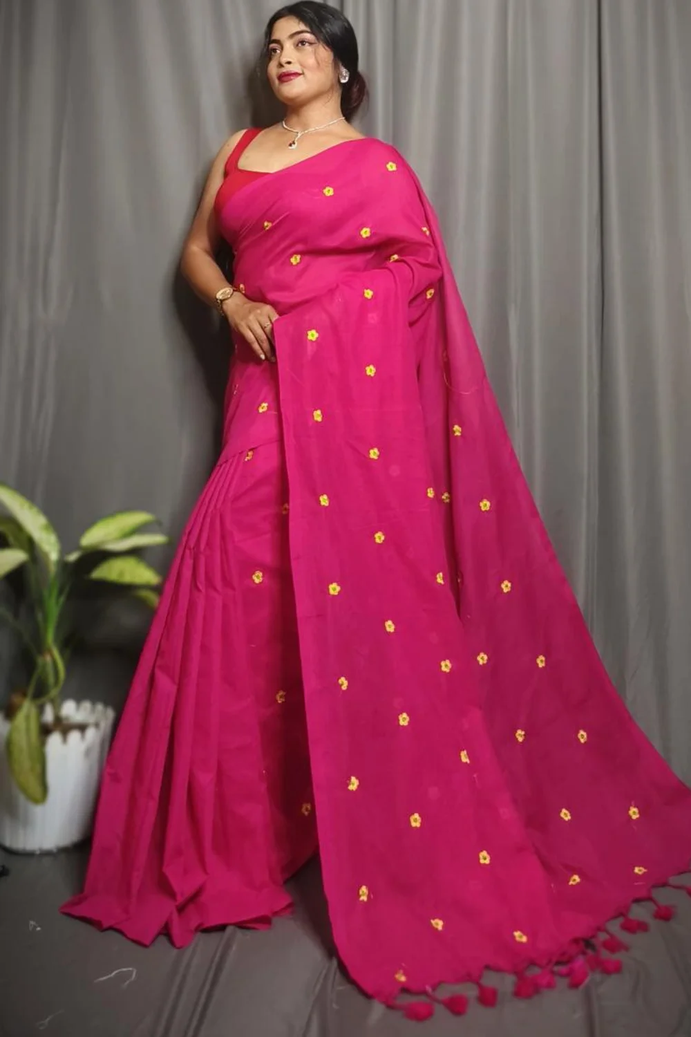 Dark Pink Cotton Saree With Floral Embroidery