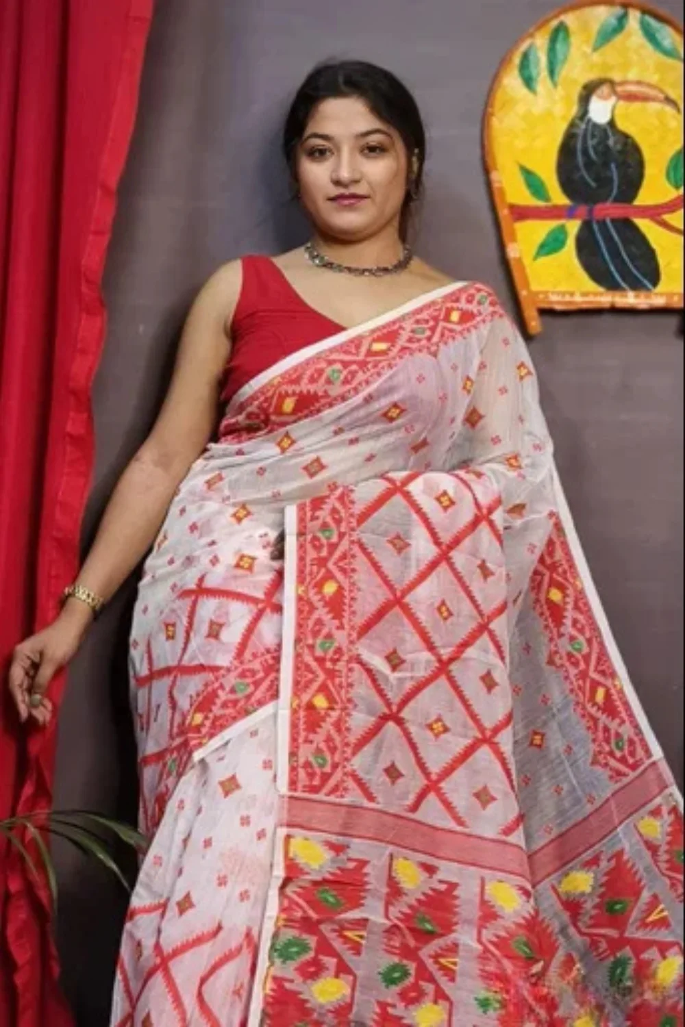 Handloom Dhakai Jamdani White Saree