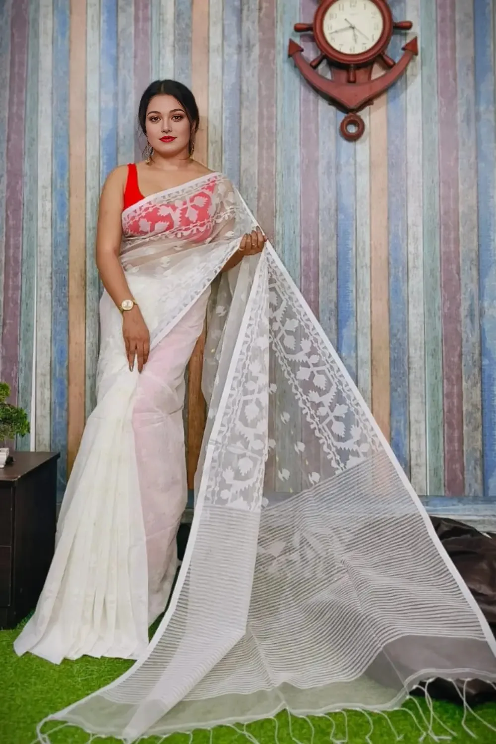 White Designer Jamdani Saree