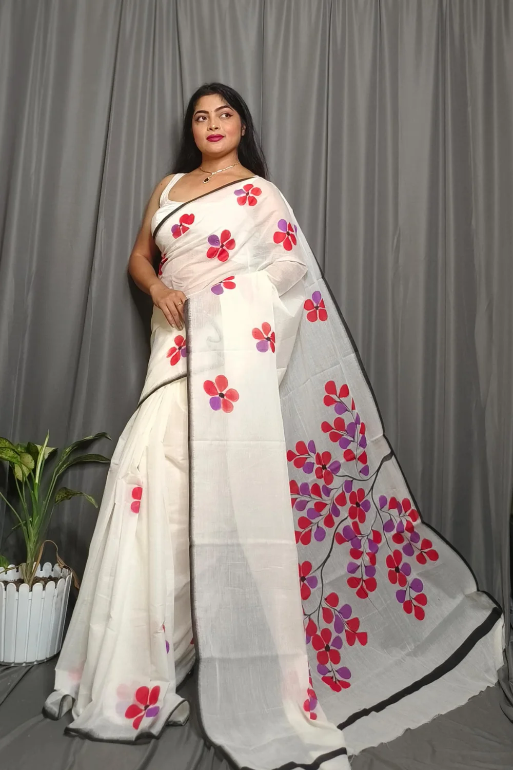 White Pure Mull Cotton Saree With Hand Printed Red Jaba