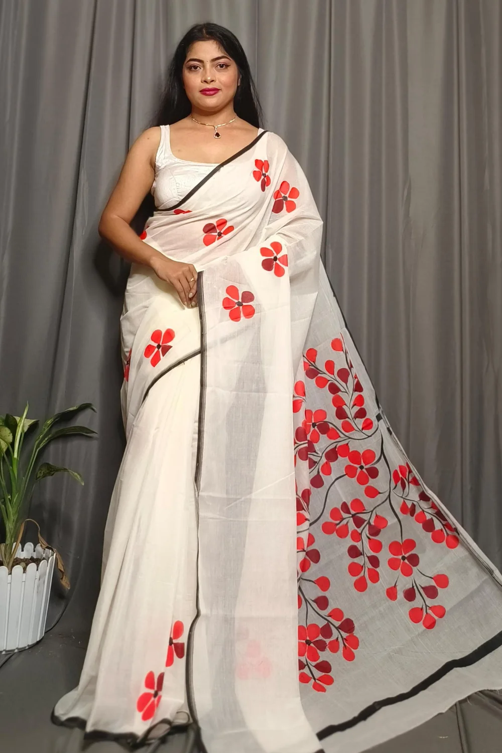 White Pure Mull Cotton Saree With Hand Printed Peach Jaba