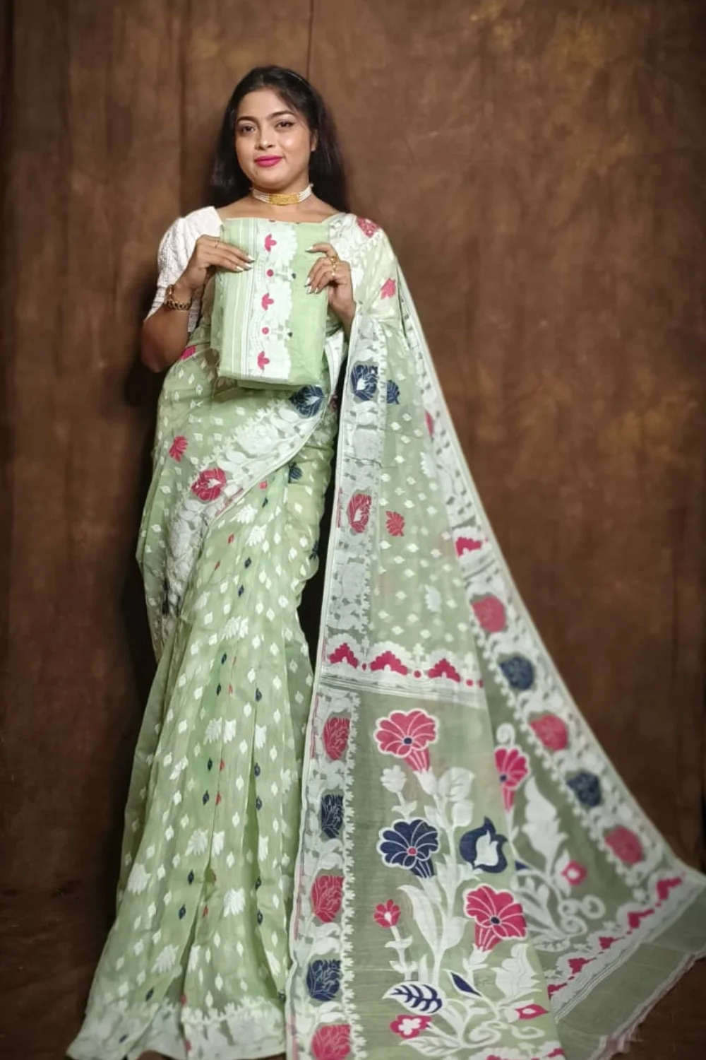 Diwali Special Pistachio Dhakai Jamdani Saree With Floral Motifs