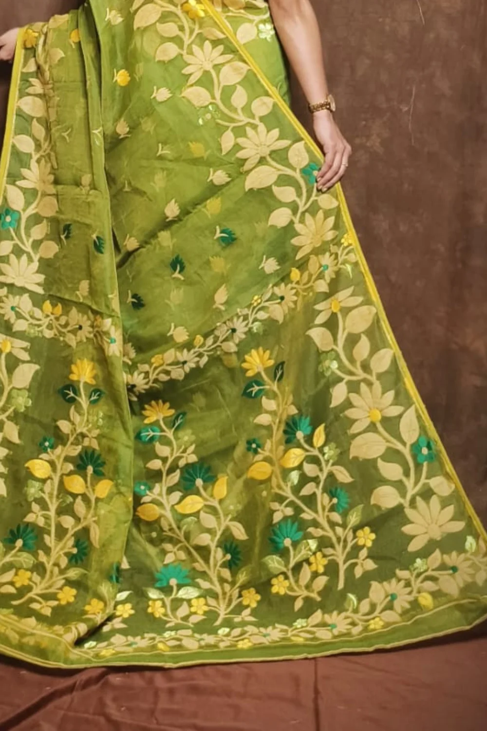 reen Dhakai Jamdani Saree With Lota Motifs