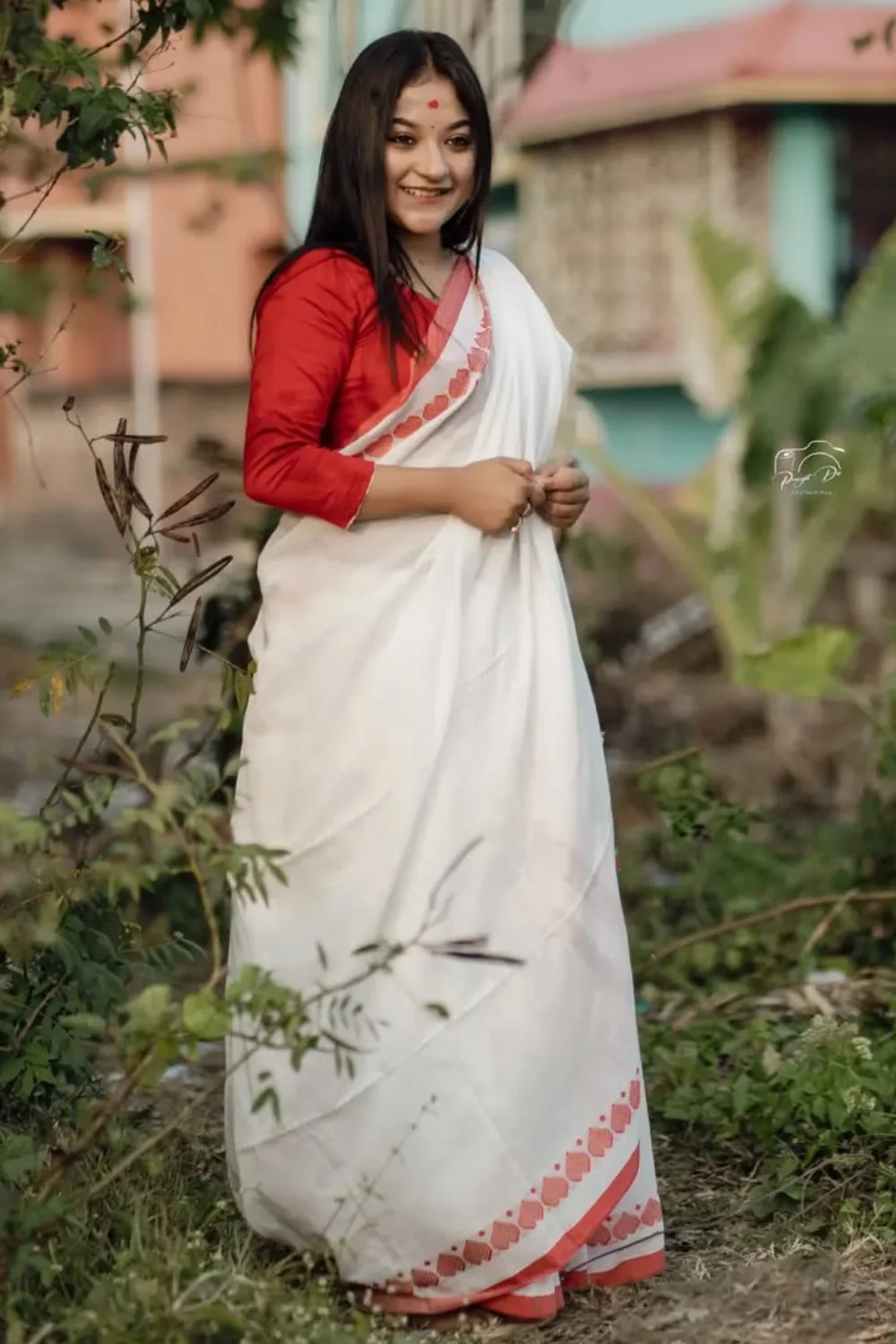 White Handloom Cotton Saree