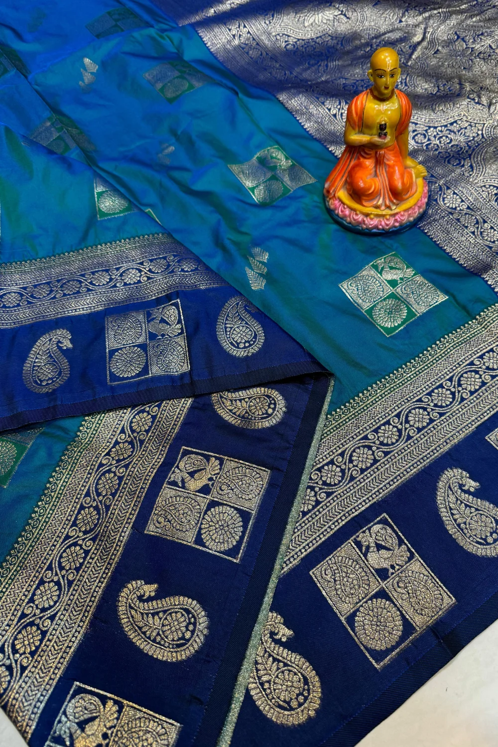 Aesthetic Katan Silk Kanjivaram Saree