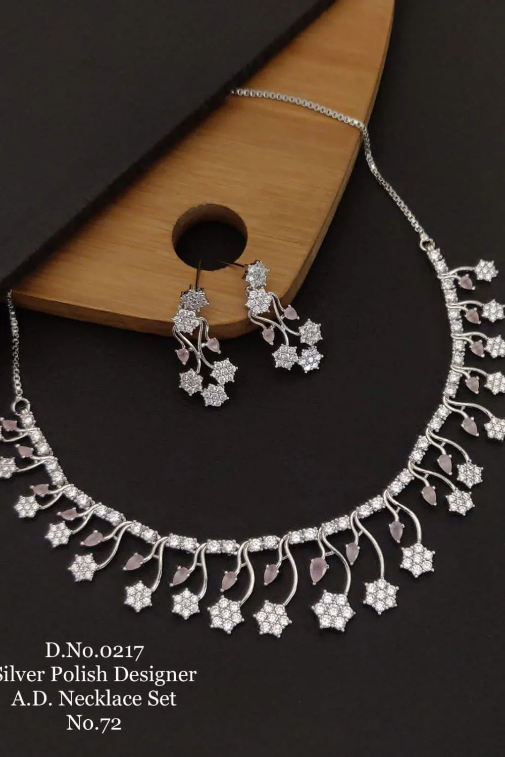 Glorious Silver Polished AD Necklace